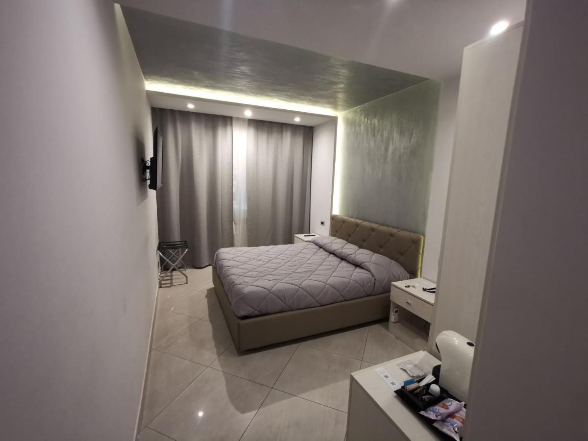 B&B Rossini Luxury Rende Luaran gambar