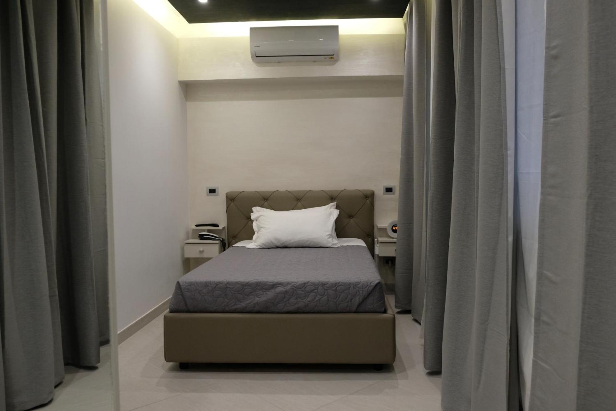 B&B Rossini Luxury Rende Luaran gambar