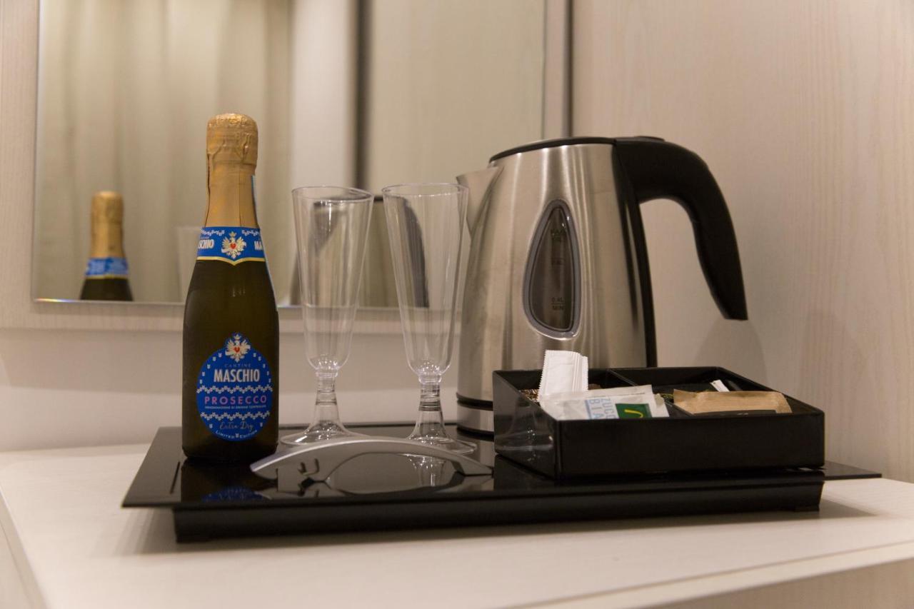 B&B Rossini Luxury Rende Luaran gambar