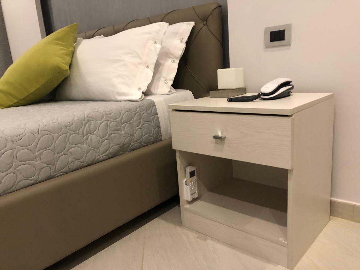 B&B Rossini Luxury Rende Luaran gambar